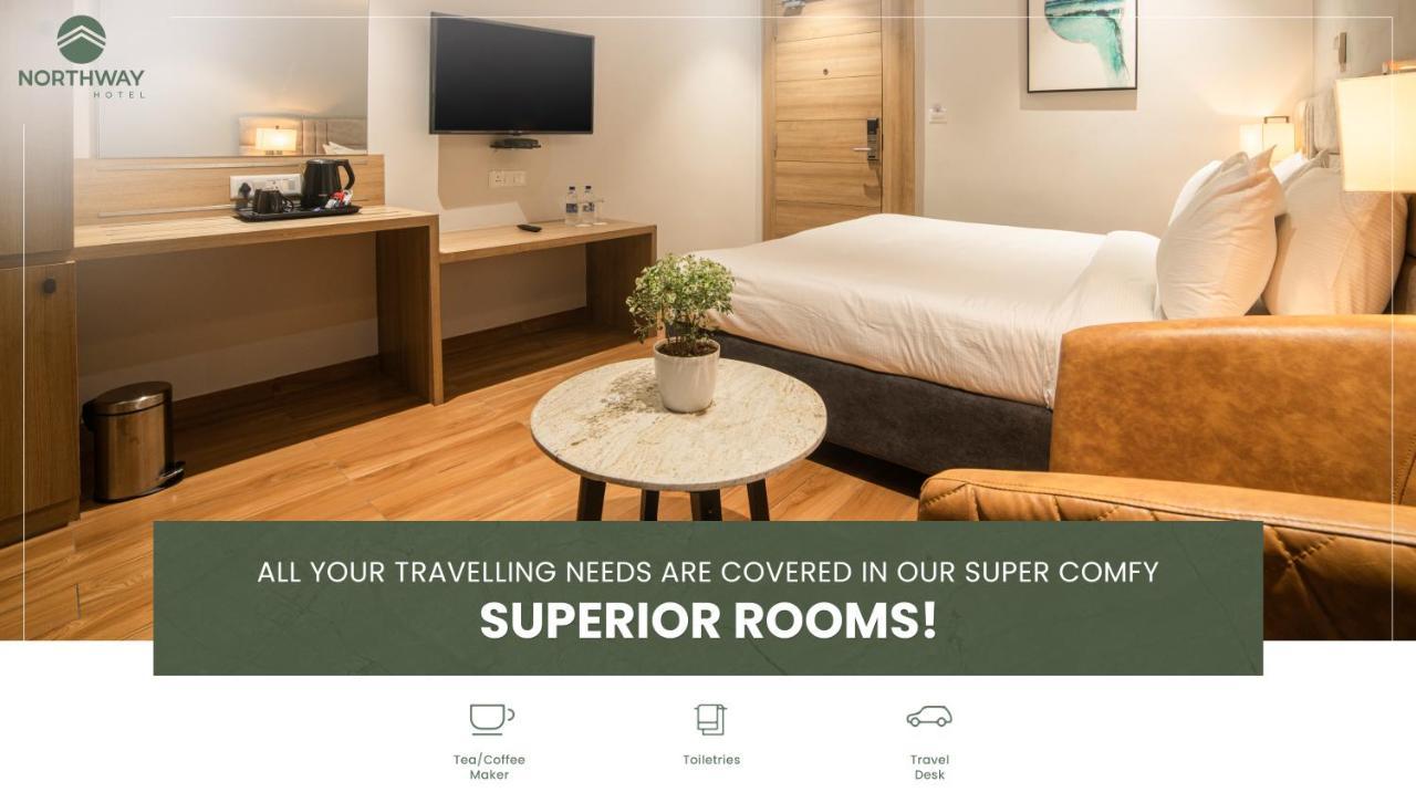 Northway Hotel 维沙卡帕特南 外观 照片
